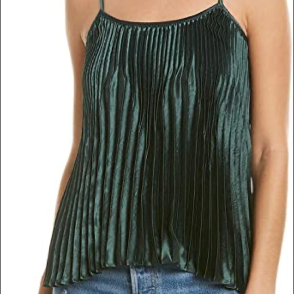 Vince size S tank NWT